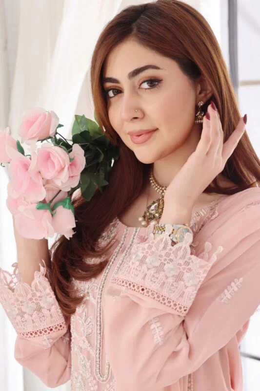 Mahpara Luxury Embroidered Chiffon Suit