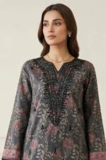 ANDAZ PREMIUM UNSTITCHED EMBROIDERED CUT DANA LAWN SUIT
