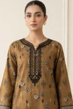 ANDAZ PREMIUM UNSTITCHED EMBROIDERED CUT DANA LAWN SUIT