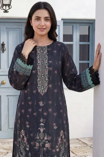 HEMLINE LUXURY UNSTITCHED CHIKEN-KARI EMBROIDERED TANA DORA LAWN SUIT