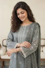 rozeena-embroidered-printed-lawn-3pc-02