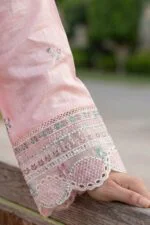 WADA BEST CHIKENKARI EMBROIDERED SLUB LAWN 3PC SUIT