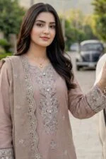 WADA BEST CHIKENKARI EMBROIDERED SLUB LAWN 3PC SUIT